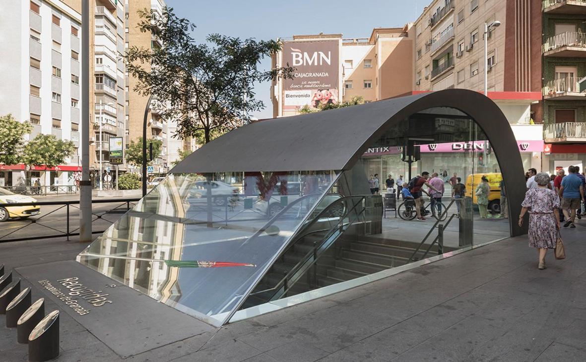 Fantastico Apartamento Trajano Parking Gratuito Granada Exteriér fotografie